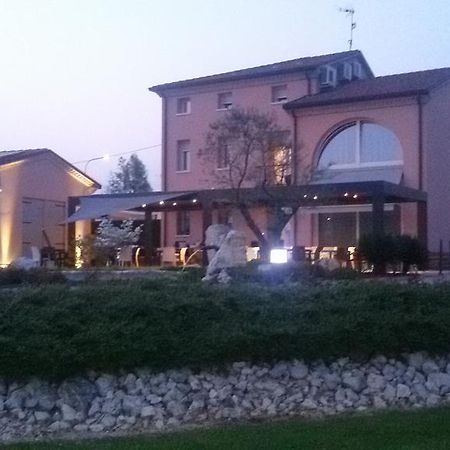 Agrialloggi La Palazzina Curtarolo Luaran gambar